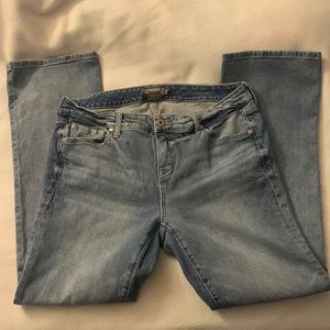 TORRID SLIM BOOT CLASSIC DENIM MID-RISE JEAN. Size 14 Regular